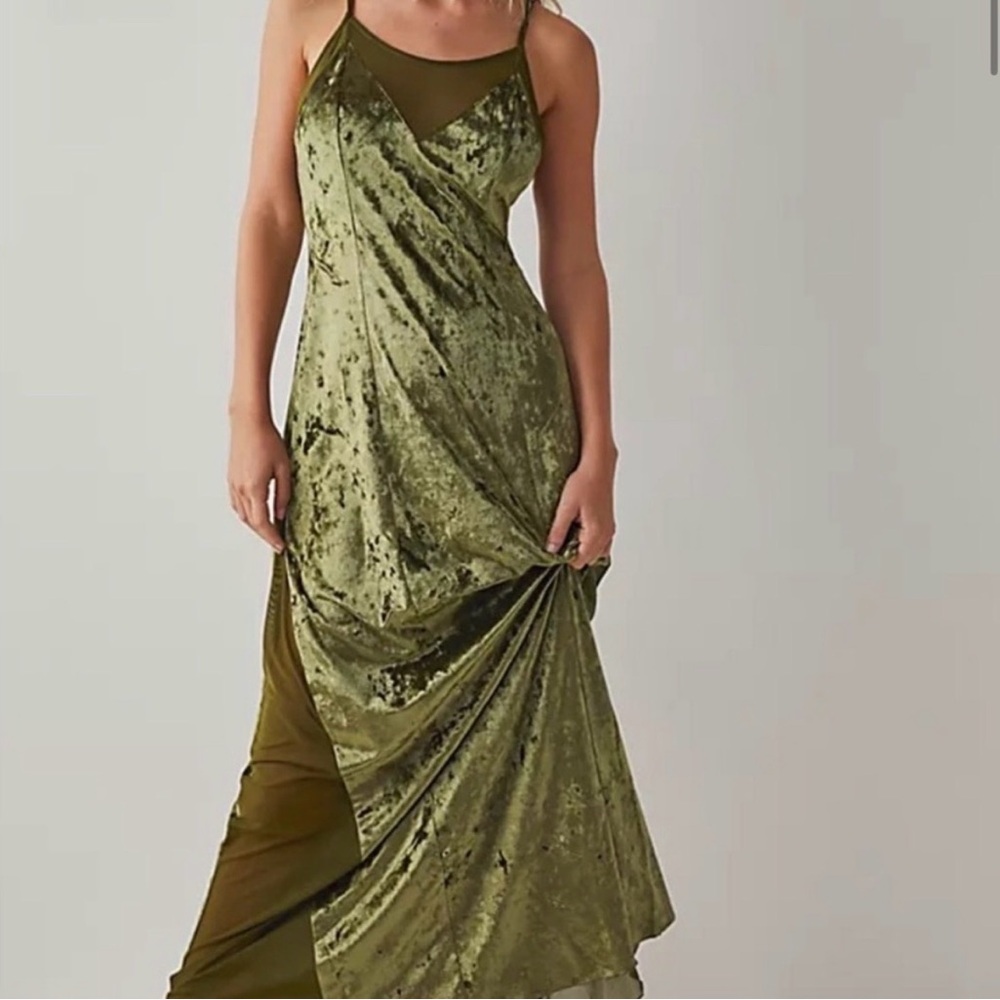Free People Olive look you’re best Velvet Maxi Dress size large